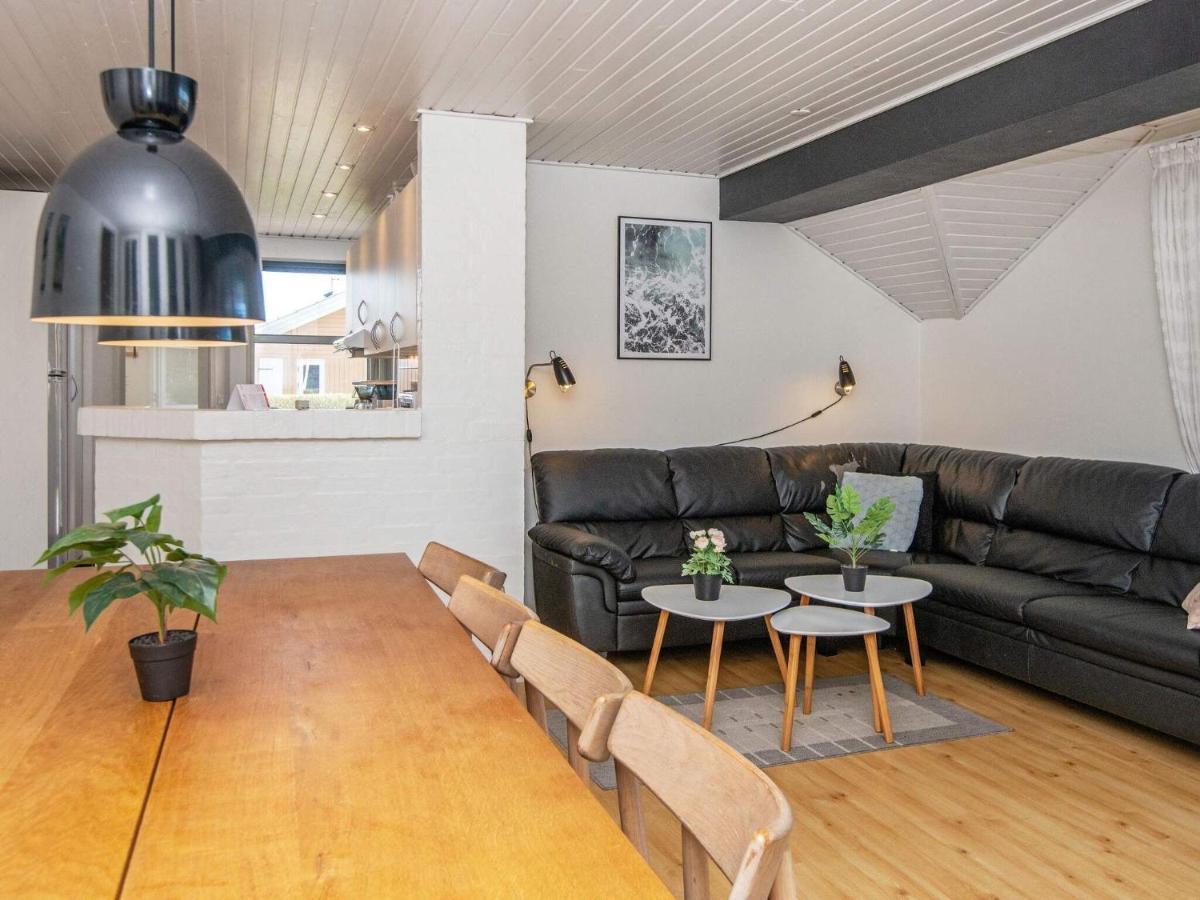 10 Person Holiday Home In Juelsminde Sonderby  Exterior photo